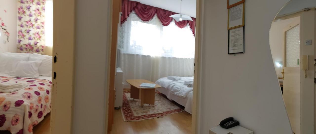 Apartment Daca Stan Βελιγράδι Εξωτερικό φωτογραφία